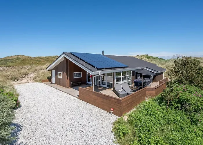 Aurore - 700m From The Sea By Interhome Nyaraló *