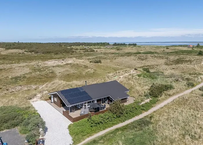 Nyaraló Aurore - 700m From The Sea By Interhome *