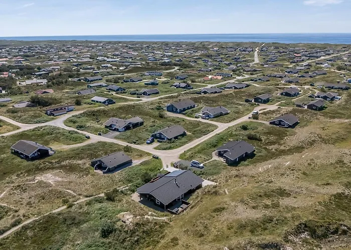 Aurore - 700m From The Sea By Interhome Nyaraló *