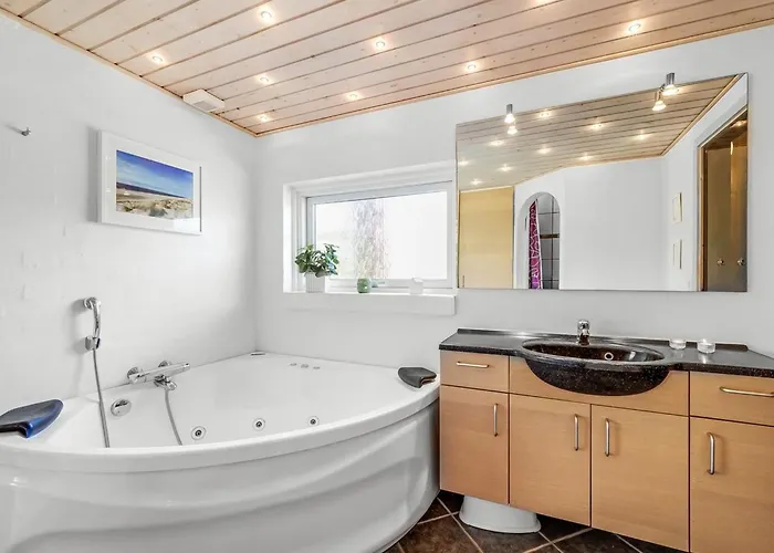 Aurore - 700m From The Sea By Interhome Nyaraló Bjerregård